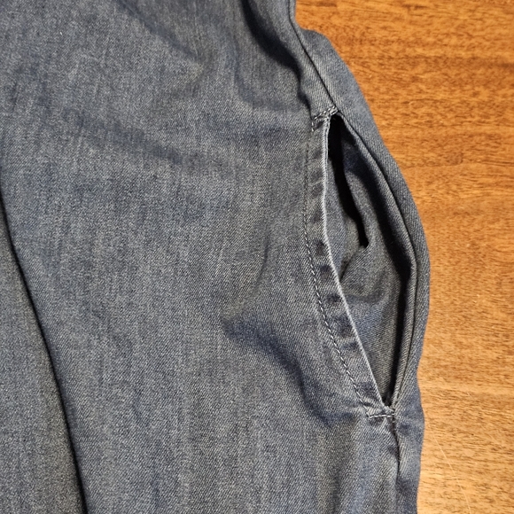 Denim Dress Blue V-Neck 3/4 Length Puff Sleeves Midi Dress NWT Size Large - Picture 7 of 11